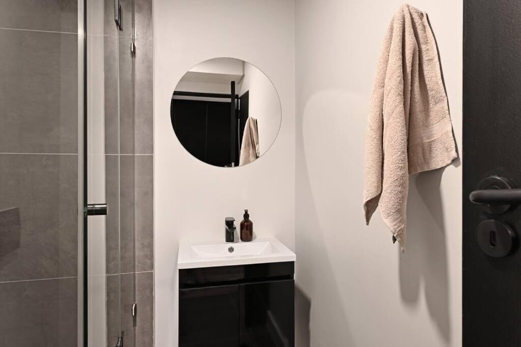 Hannah 209 - The Tokyo Apartment Kapstadt